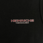 Bild von der Vorderseite des Hoodie mit kleinem Heinrichs Thermoliner Logo